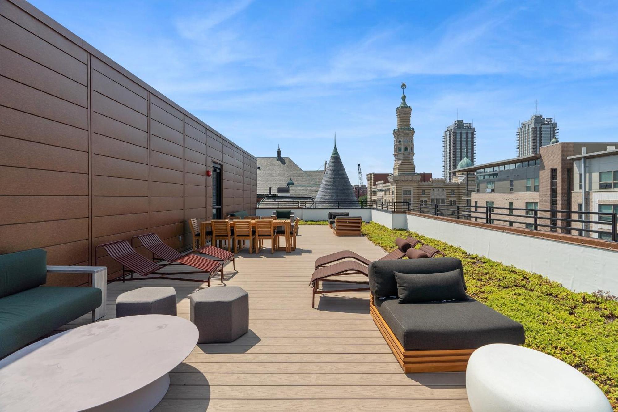 Cozysuites Mass With Parking Lounge & Roof Deck #35 Apartment *